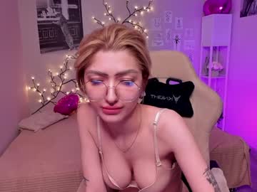 Chloe_Murrr Chaturbate stream image from December 19, 2024