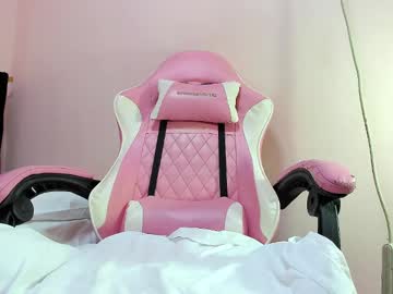 Curvyqueen_Xc Chaturbate stream image from December 19, 2024