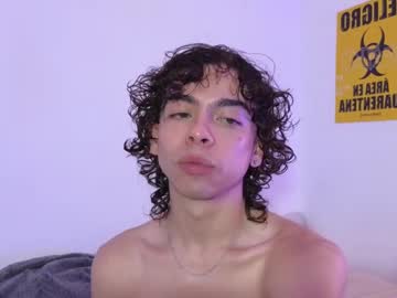 David_Twnk Chaturbate stream image from December 19, 2024