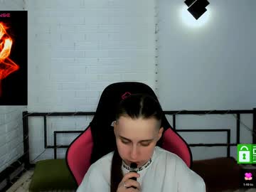 Dolly___Queen Chaturbate stream image from December 19, 2024