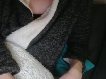 Douce_Elsa Chaturbate stream image from December 19, 2024