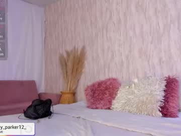 Emily_Parker12 Chaturbate stream image from December 19, 2024
