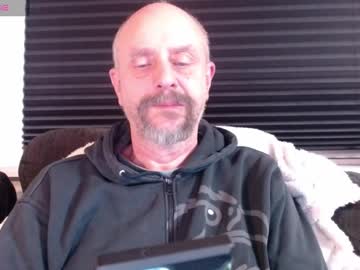 Hardmrlazy Chaturbate stream image from December 19, 2024