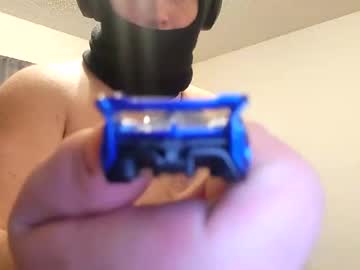 Harmlessknight Chaturbate stream image from December 19, 2024