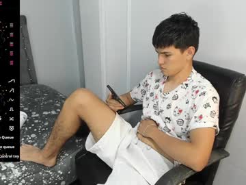 Jacobb_Lee Chaturbate stream image from December 19, 2024