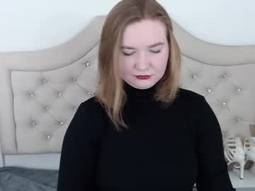 Laraflirt Chaturbate stream image from December 19, 2024