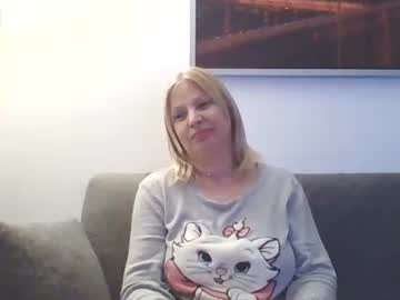 Lovestar544963 Chaturbate stream image from December 19, 2024