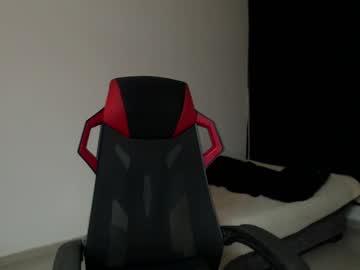 Paradise4youdirty Chaturbate stream image from December 19, 2024