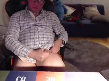 Simonsexhott Chaturbate stream image from December 19, 2024