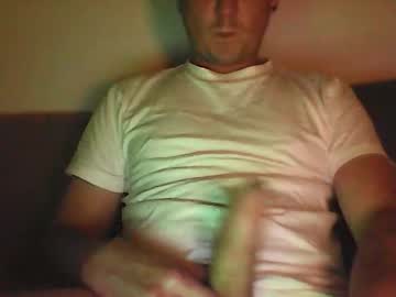 Sunnygun0 Chaturbate stream image from December 19, 2024