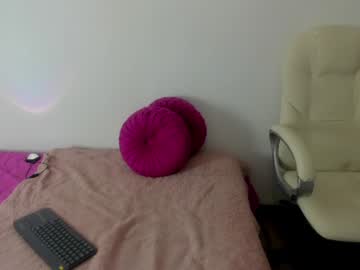 Tesa_Cute Chaturbate stream image from December 19, 2024