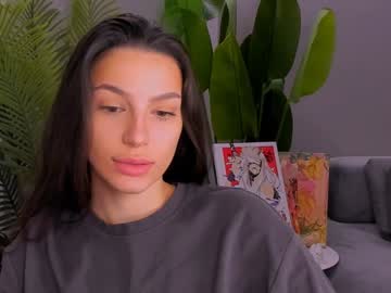 Whoislulu Chaturbate stream image from December 19, 2024