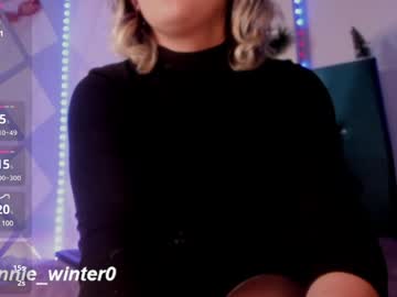 Annie_Winter1 Chaturbate stream image from December 19, 2024