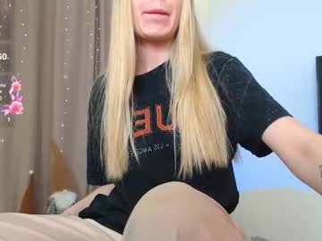 Ariana_Usi_ Chaturbate stream image from December 19, 2024
