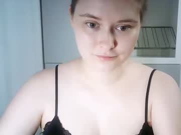 Celinenatur Chaturbate stream image from December 19, 2024