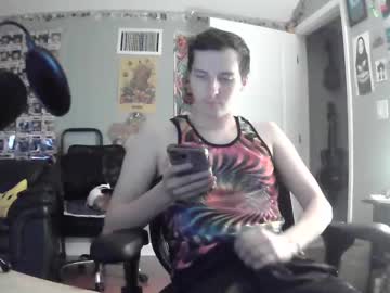 Derekdings Chaturbate stream image from December 19, 2024