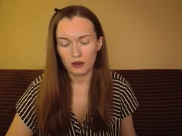 Dixiemiller Chaturbate stream image from December 19, 2024