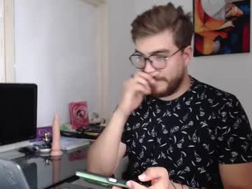 Dylanhot10 Chaturbate stream image from December 19, 2024