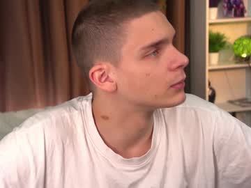 Friendly_Martin Chaturbate stream image from December 19, 2024