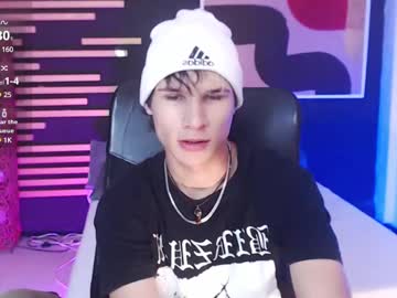 Gioecheverry Chaturbate stream image from December 19, 2024