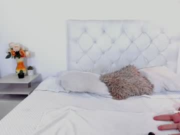 Hanna_Miilano Chaturbate stream image from December 19, 2024