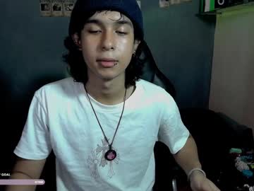 Kariozzz Chaturbate stream image from December 19, 2024