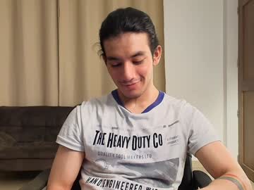 Kikeruiz_19 Chaturbate stream image from December 19, 2024