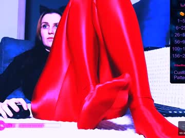 Lina_Owl Chaturbate stream image from December 19, 2024