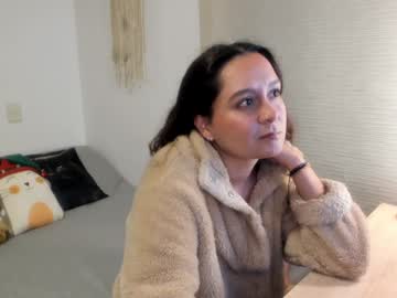 Mia_Xgray Chaturbate stream image from December 19, 2024