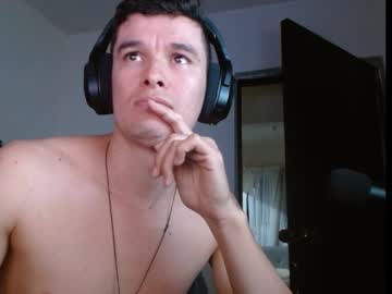 Miaou_Miaou Chaturbate stream image from December 19, 2024