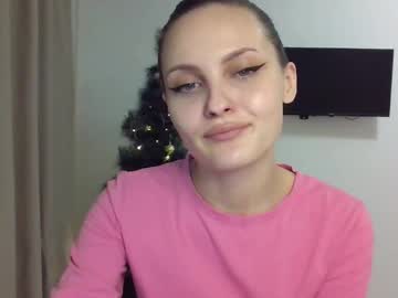 Naslili Chaturbate stream image from December 19, 2024