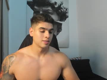 Nicolasmuscle Chaturbate stream image from December 19, 2024