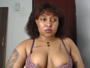 Pretty_Annah Chaturbate stream image from December 19, 2024