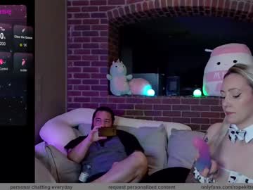 Ropekittenn Chaturbate stream image from December 19, 2024