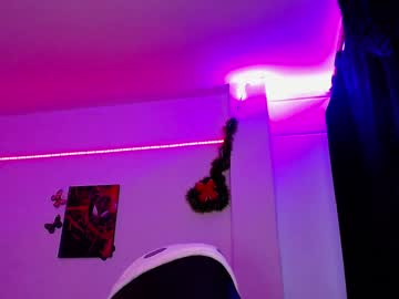 Rousrossell_4 Chaturbate stream image from December 19, 2024