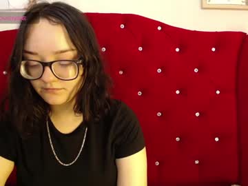Silvia_Ls Chaturbate stream image from December 19, 2024