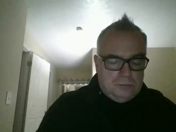 Thickwhiteload Chaturbate stream image from December 19, 2024
