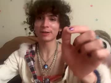 Tw1nkydevil Chaturbate stream image from December 19, 2024