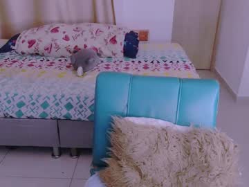 Angeleslinda Chaturbate stream image from December 19, 2024