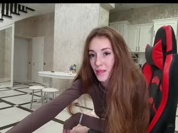 Evelynn_Mooree Chaturbate stream image from December 19, 2024
