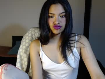 Flacita_4 Chaturbate stream image from December 19, 2024