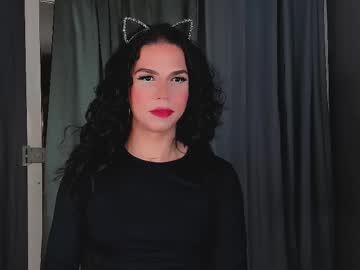 Gatitavenecis1 Chaturbate stream image from December 19, 2024
