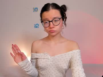 Hailey_Firee Chaturbate stream image from December 19, 2024