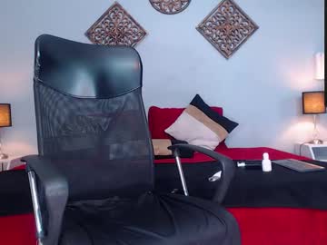 Jhonblacke Chaturbate stream image from December 19, 2024