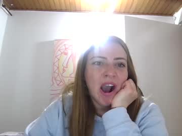 Maria_Juliana8 Chaturbate stream image from December 19, 2024
