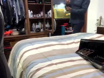 Rbk26 Chaturbate stream image from December 19, 2024