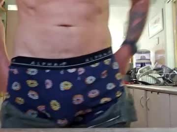 Whitehung87 Chaturbate stream image from December 19, 2024