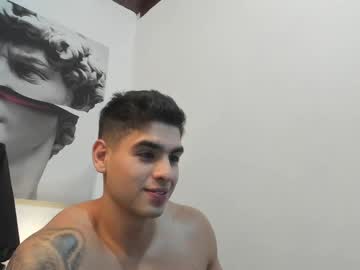 Andresmuscle_ Chaturbate stream image from December 20, 2024