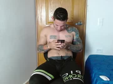 Benjamin_Isaac Chaturbate stream image from December 20, 2024