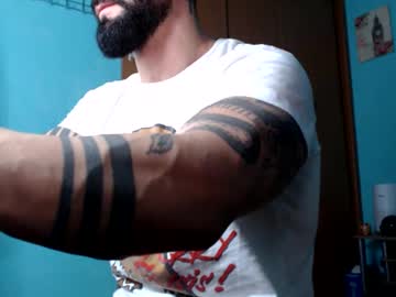 Bigstallone Chaturbate stream image from December 20, 2024